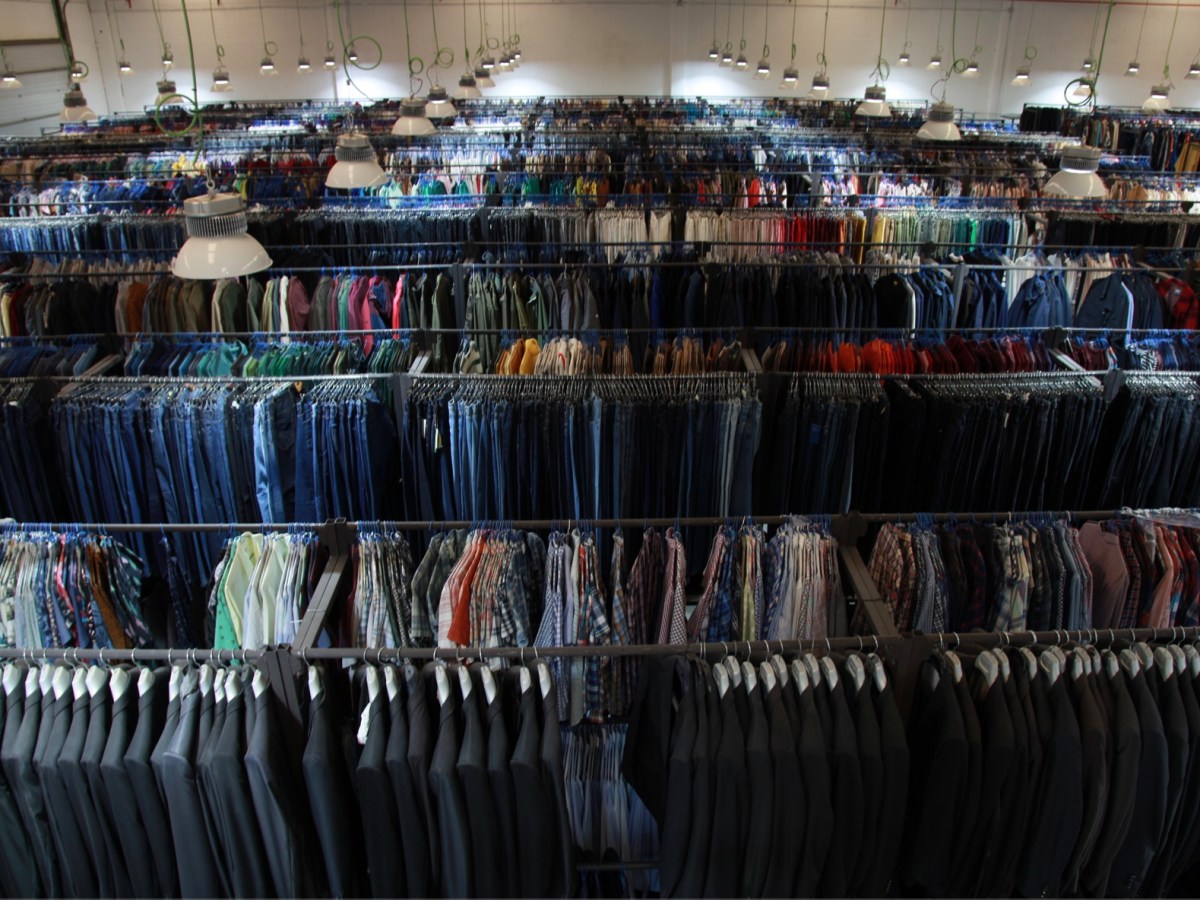 Peris costumes v Prahe