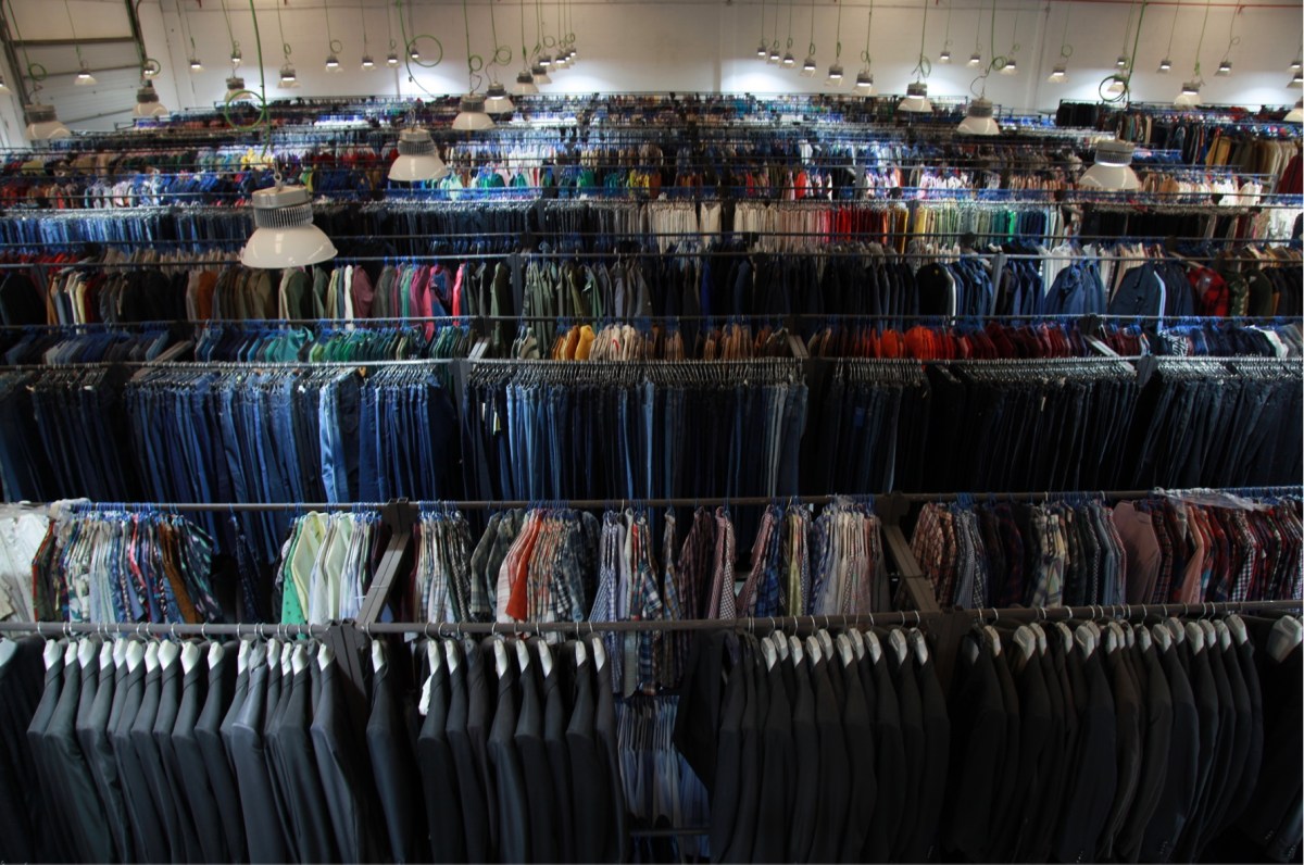 Peris costumes v Prahe